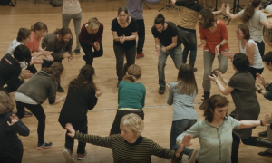 Nou taller de Santi Serratosa &amp; Càntut al Festival Ésdansa